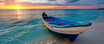 boat-on-the-beach-sunset-oceans-sea-nature-9mOs